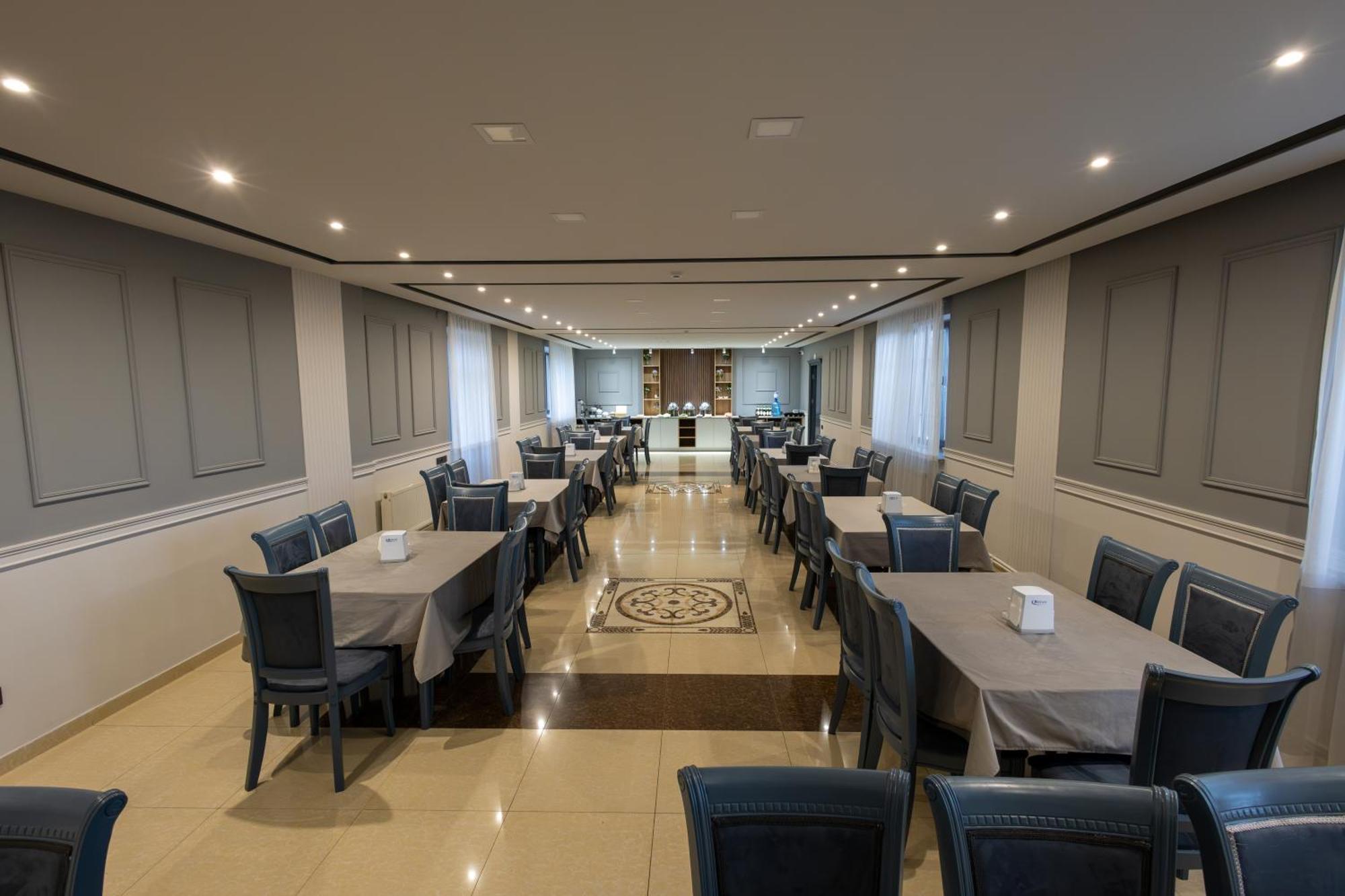 Gyumri Hotel Екстер'єр фото