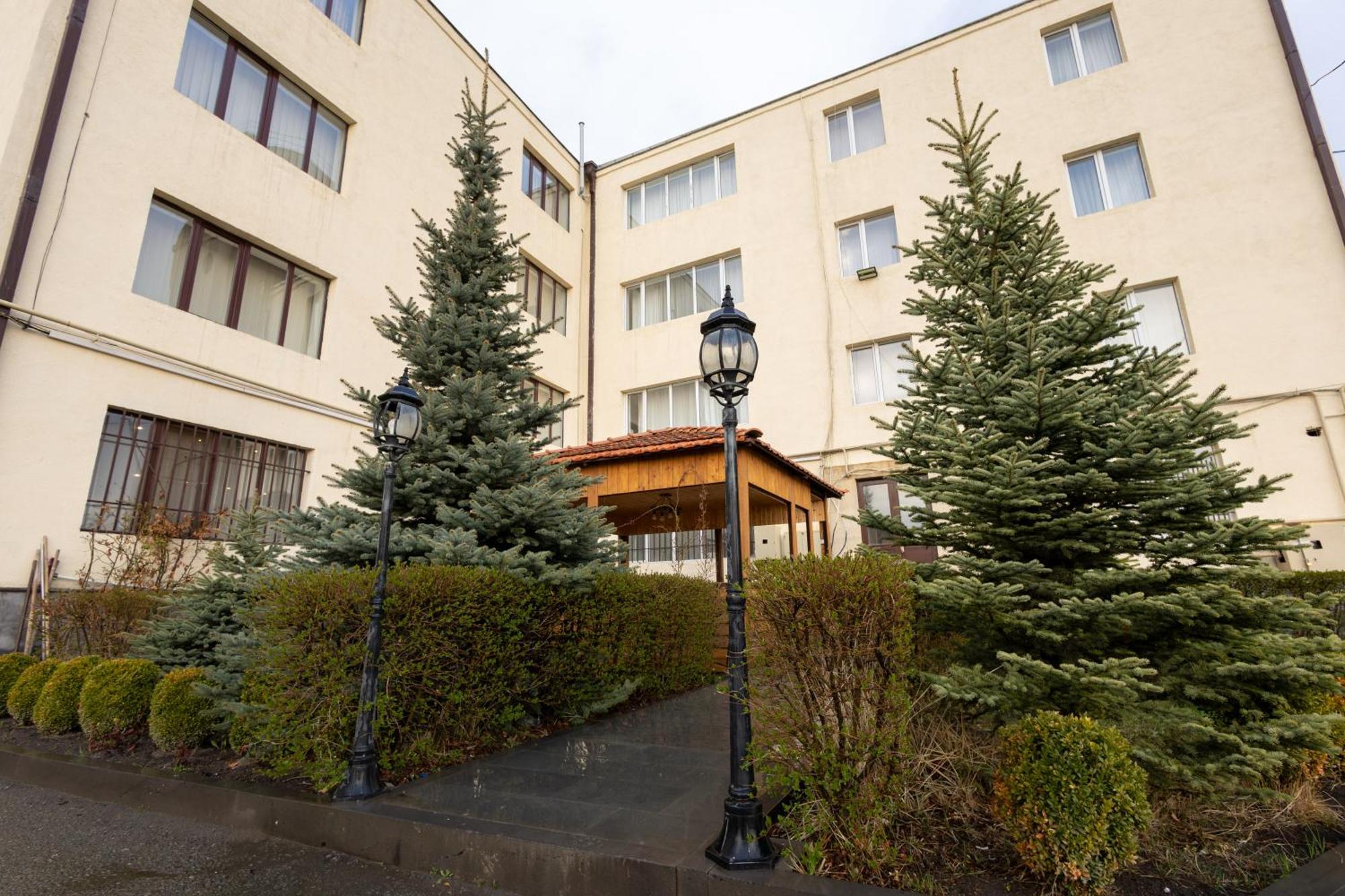 Gyumri Hotel Екстер'єр фото