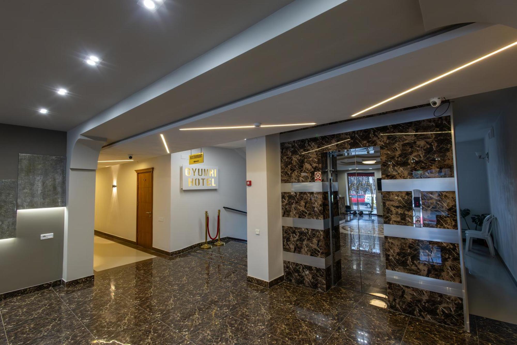 Gyumri Hotel Екстер'єр фото