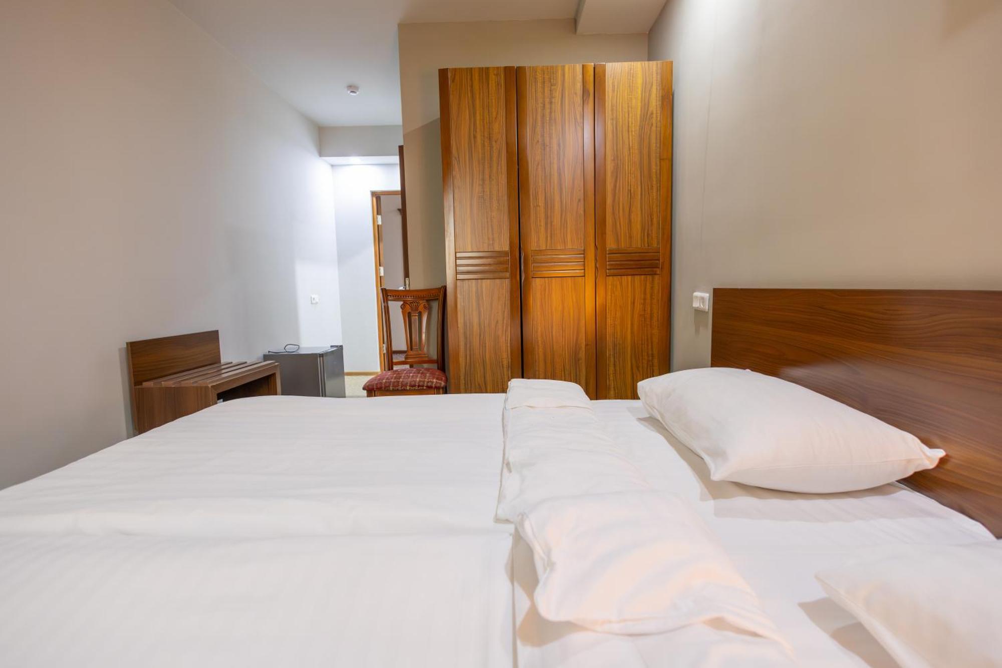 Gyumri Hotel Екстер'єр фото