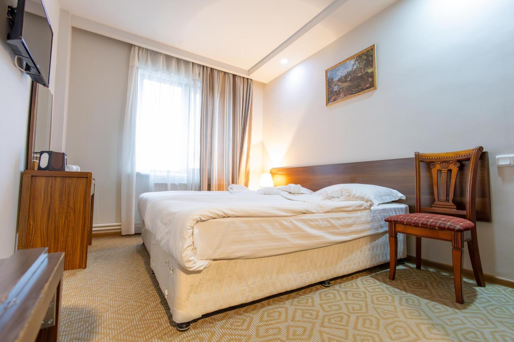 Gyumri Hotel Екстер'єр фото