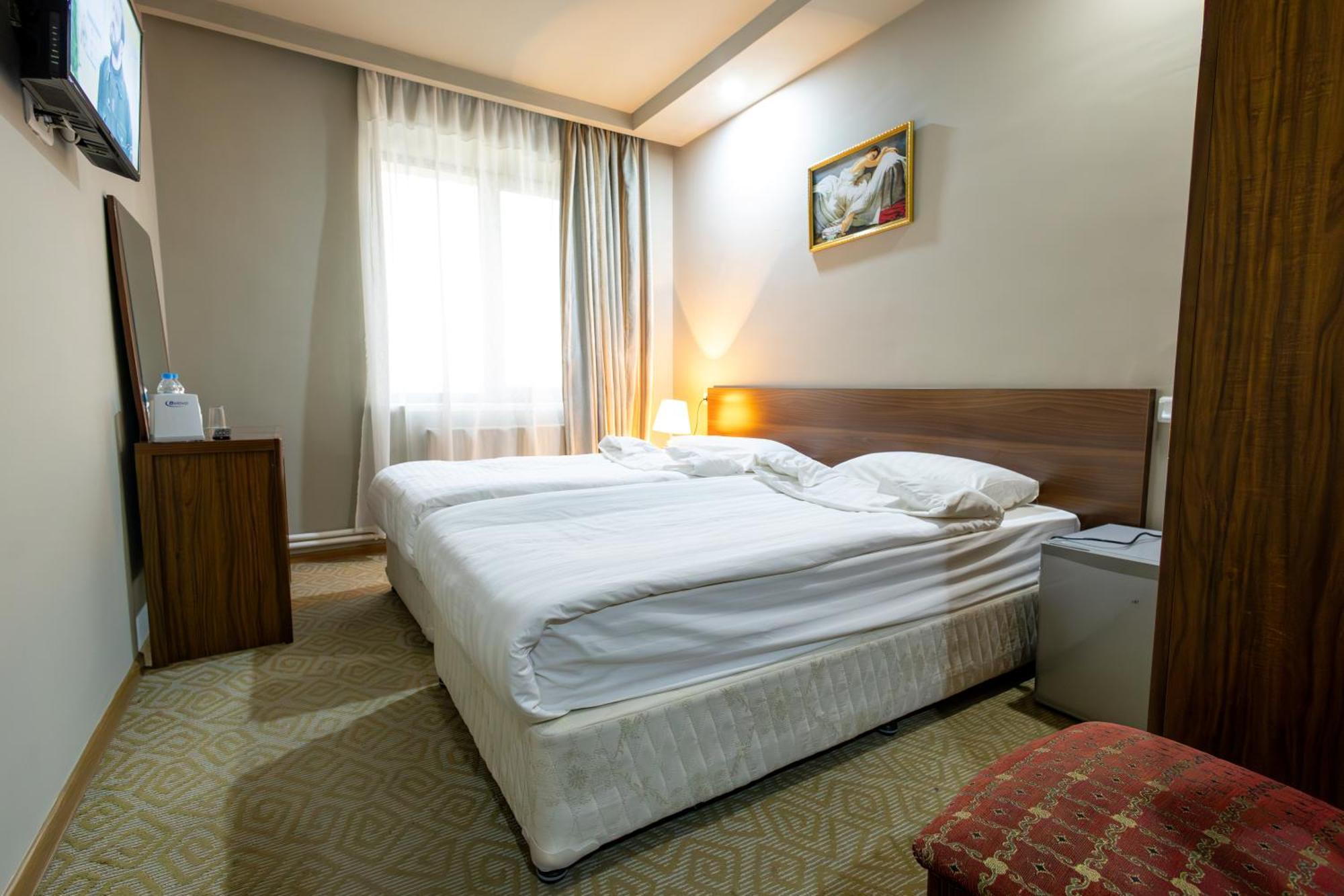 Gyumri Hotel Екстер'єр фото