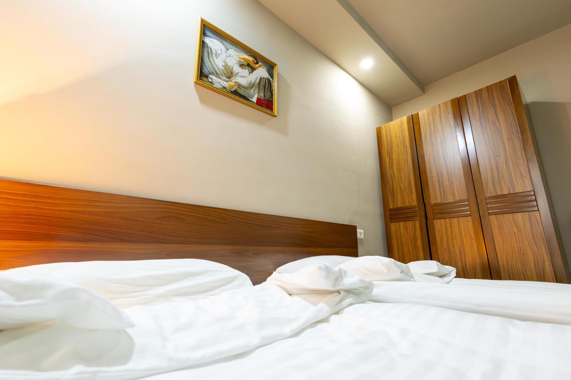 Gyumri Hotel Екстер'єр фото